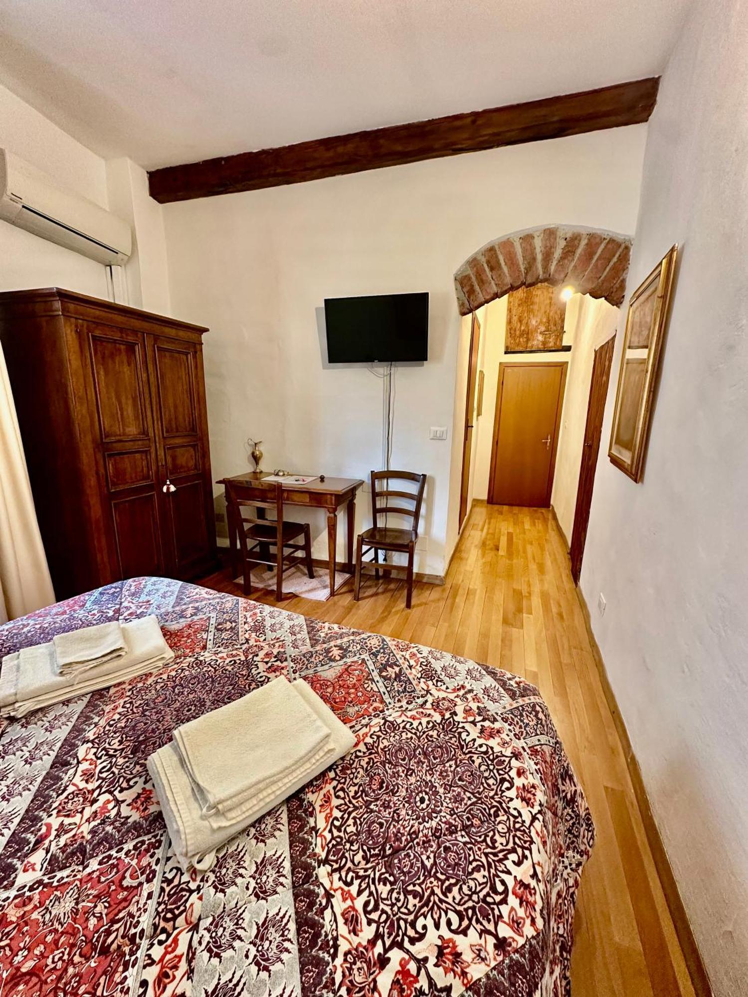 Medici Suite Флоренція Екстер'єр фото